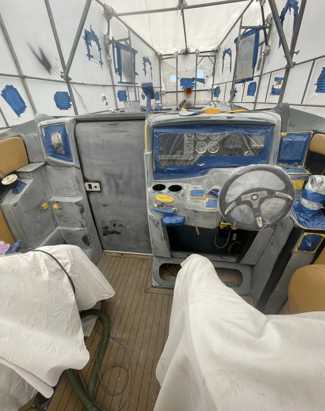 Before picture of Nor-Tech 39
Super Vee cockpit image