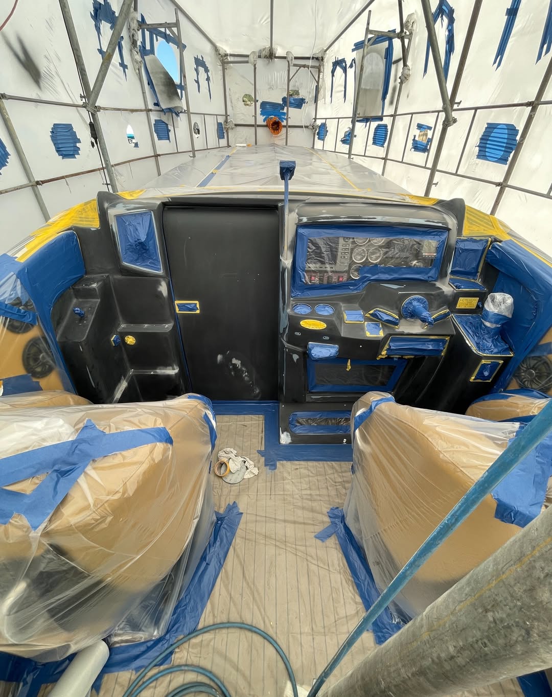 Before picture of Nor-Tech 39
Super Vee cockpit image