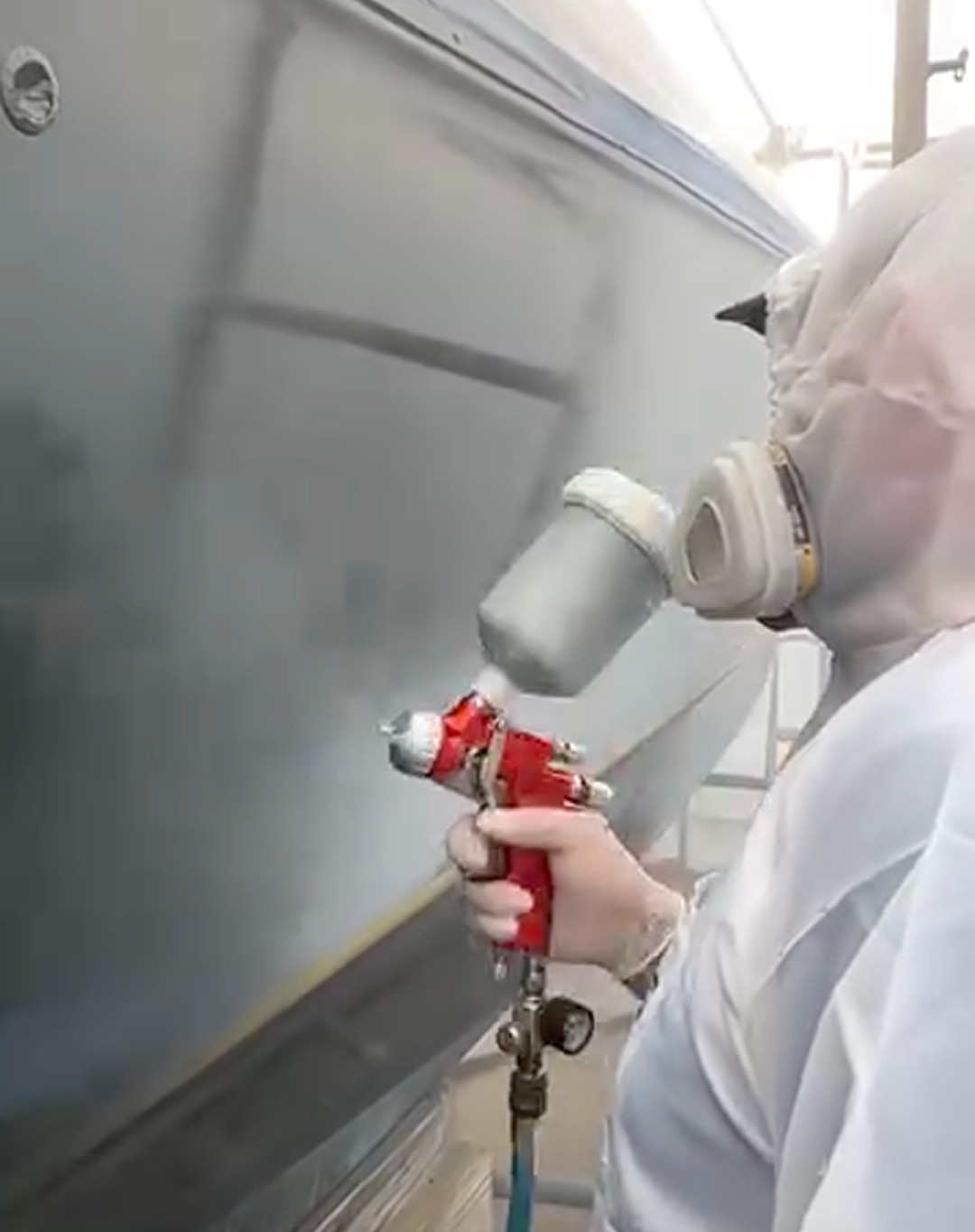 Nor-Tech 39
Super Vee hull painting image